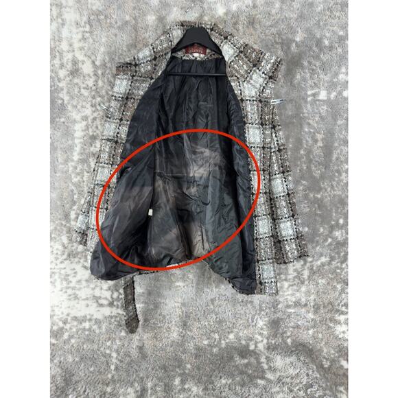 Qiuzhiyu Womens Size S Wool Blend Belted Plaid Button Coat Lined - Picture 2 of 10